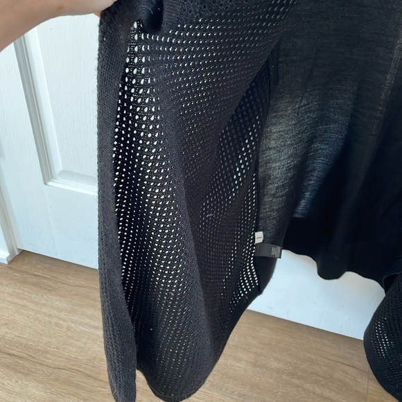 Ann Taylor Cardigan - Picture 3 of 4